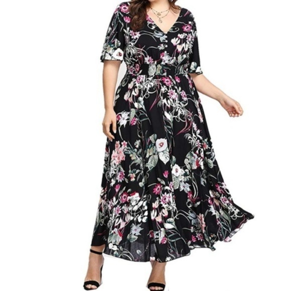 C.C. Boutique Dresses & Skirts - NWT Floral Button Down PLUS Maxi Chiffon Dress